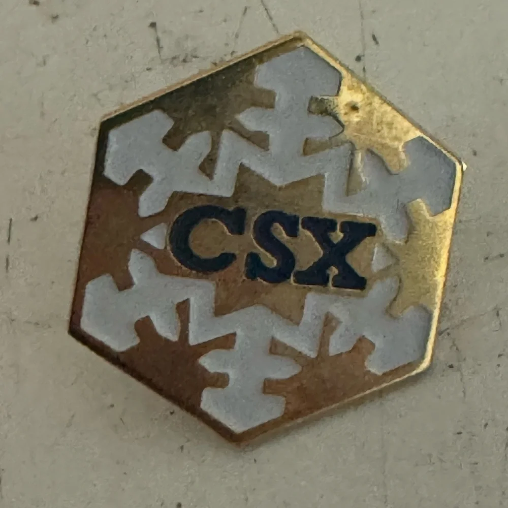 Vintage Lot of 13 Railroad CSX C&O Train Crossing Pin Hat Safety Lapel Pins Hat